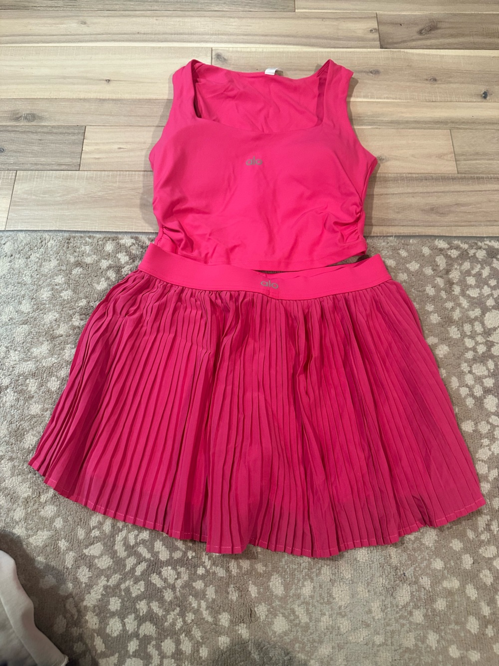 ALO Yoga Pink Pleated Athletic Skirt with Matching Tank